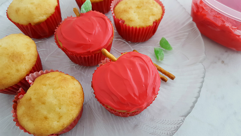 Apple Shaped Cupcakes