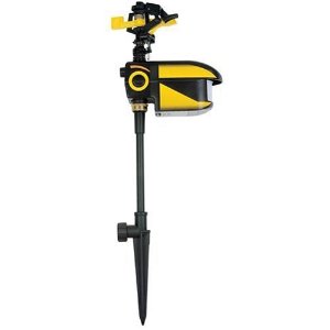 18% off Contech CRO101 Scarecrow Motion Activated Sprinkler