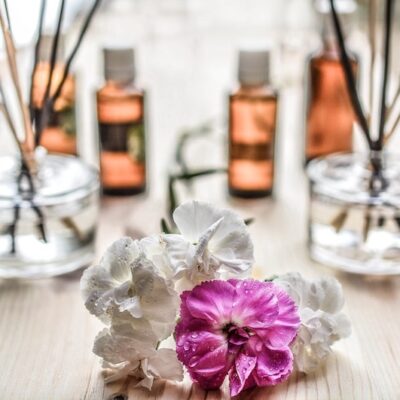 Explore the benefits of fragrances in daily life; What is Dossier offering?